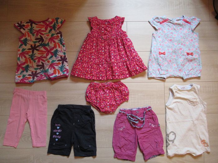 Lot de 83 vêtements fille 12 mois / 1 an printemps / été (robe, short, combi-short, bodie, pyjama) - photo numéro 3