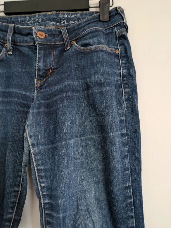 Jean slim demi curve 27 Levi's vintage - photo numéro 2