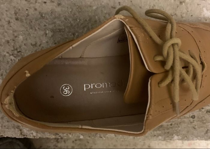 Ancienne chaussures de femme - photo numéro 2