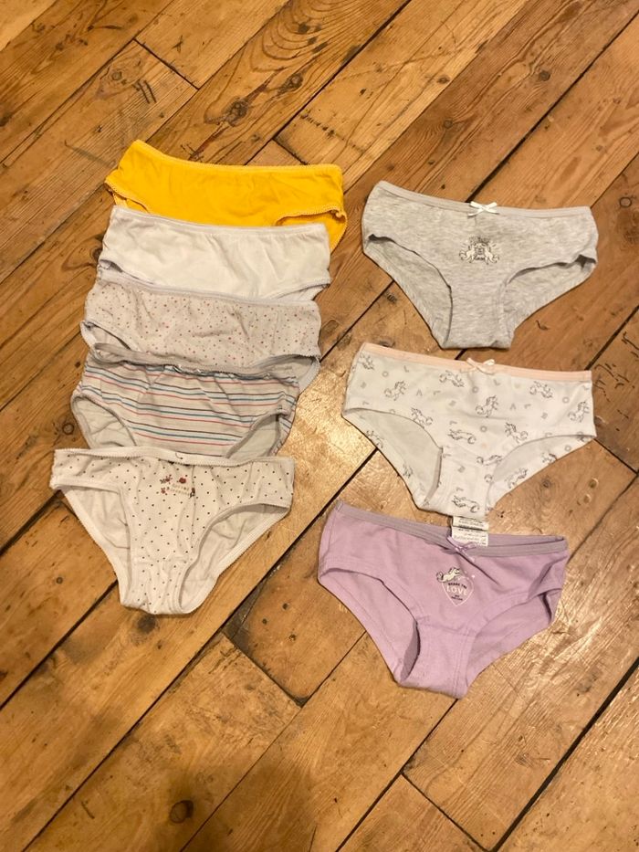 Lot 8 culottes 4/5 ans kiabi