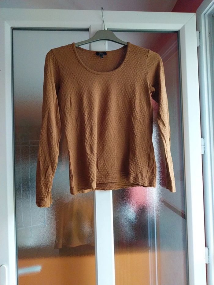 Tee shirt à motifs - photo numéro 4