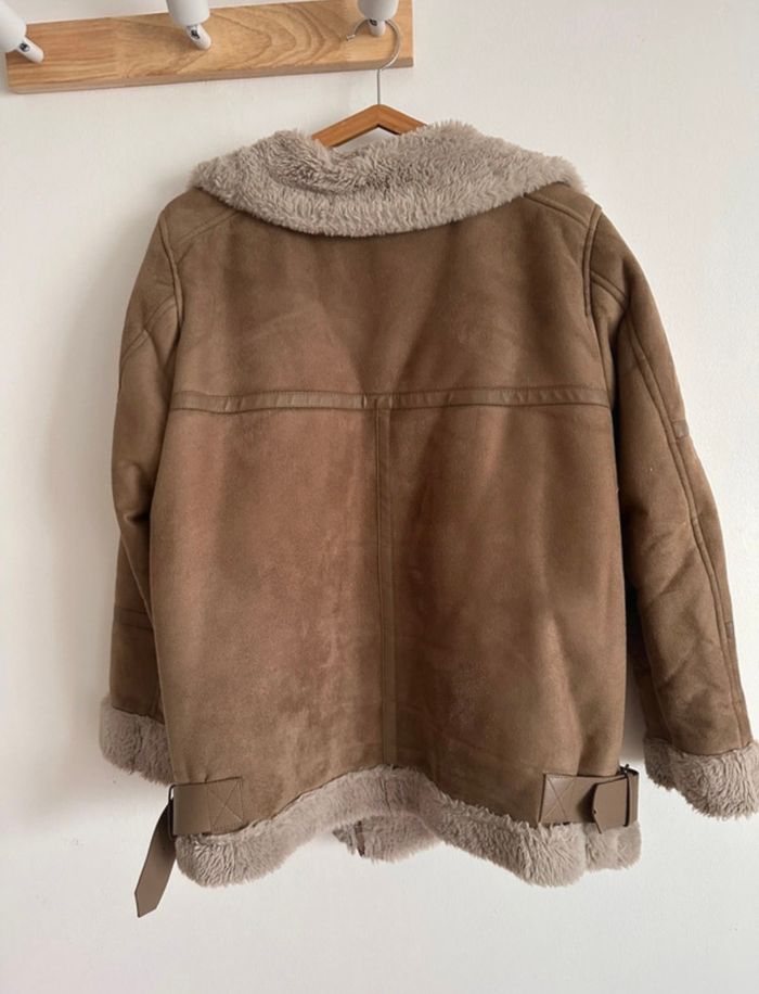 Manteau fourrure Pull&Bear taille L - photo numéro 4