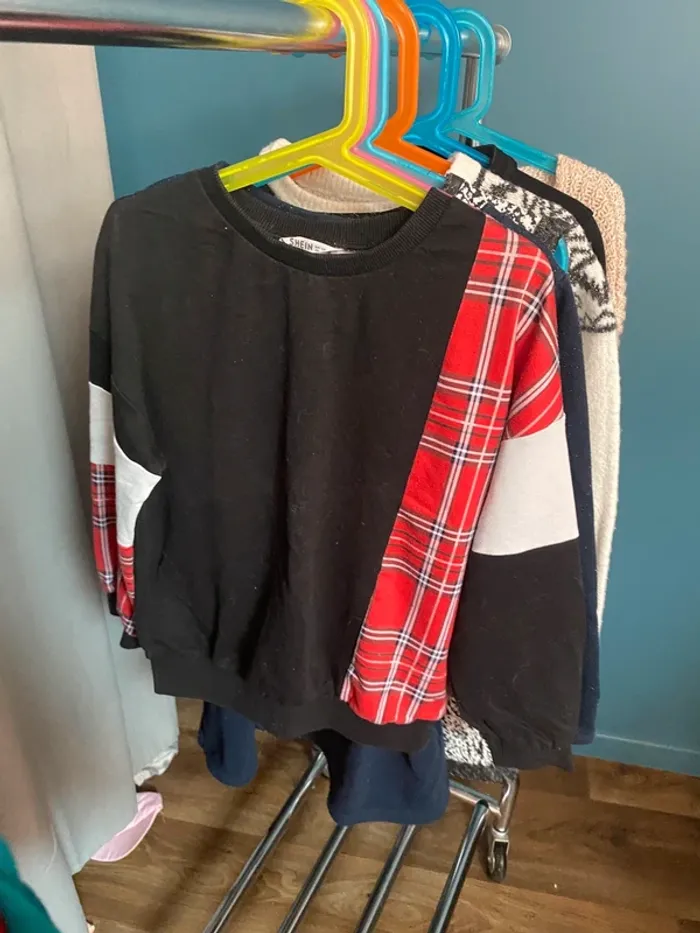 Lot vêtements fille – Taille 8 ans - photo numéro 6