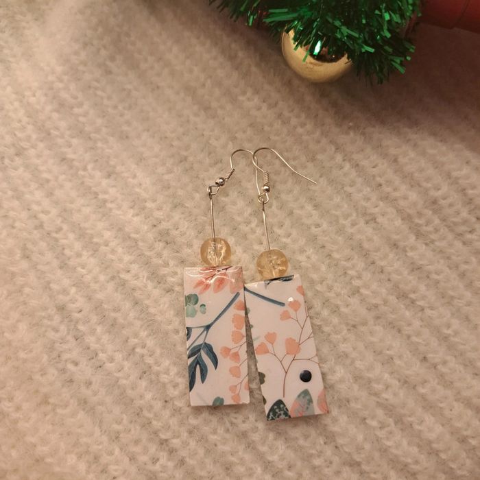 Boucles d'oreilles pendante rectangulaire légère multicolore