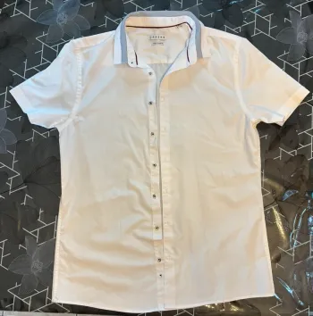 Chemise blanche manche courte
