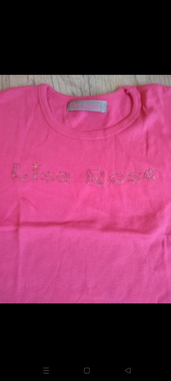 T-shirt rose foncé manche courte / 6 ans
Couleur fushia - photo numéro 2