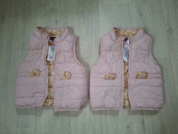 2 doudounes sans manches sergent major 2 ans jumelles