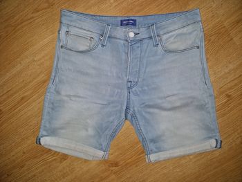 Short en jean jack&jones taille M