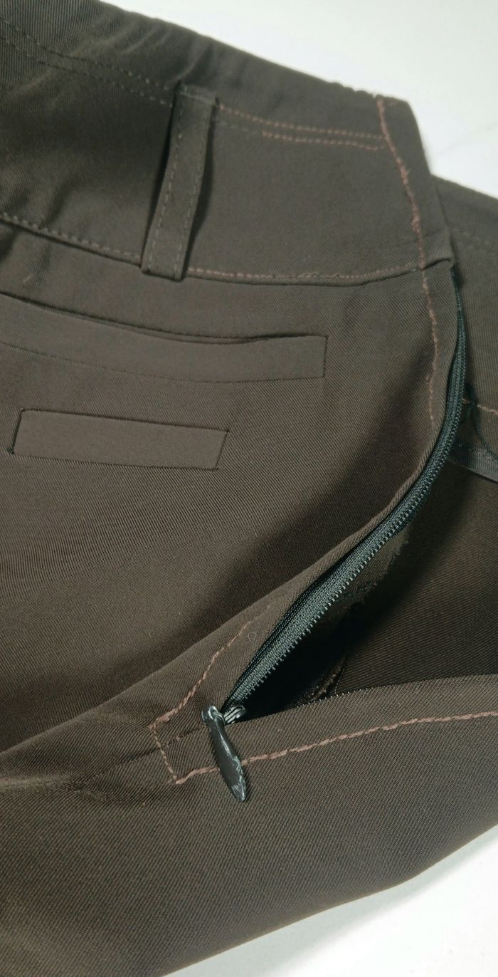 Pantalon Alain Manoukian – droit chic – Taille 38/40 – Très bon éta - photo numéro 7