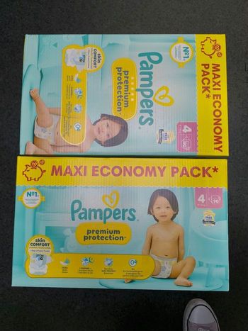 Pampers premium T4 - 2*90 couches