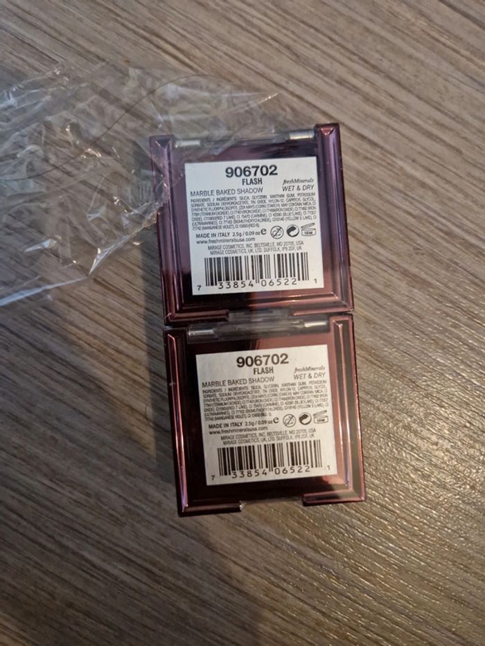 Lot de 2 fard a paupiere neuf sous blister - photo numéro 2