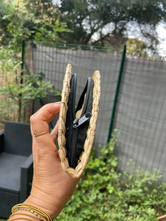 Petite pochette plate osier et broderie - photo numéro 3