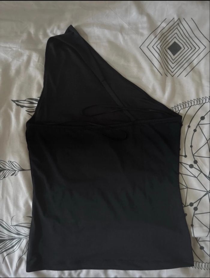 Top asymétrique - photo numéro 2