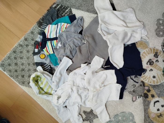 Lot gilet 1 mois garçon - photo numéro 2
