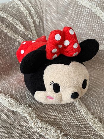 Peluche tsumtsum géant 33cm Disney minnie souris rouge et noir Grand modèle très bon état