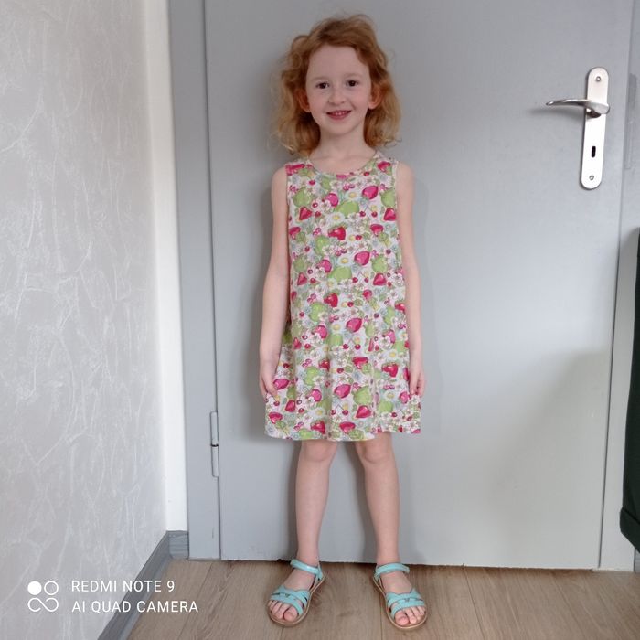 Robe fruitée 6ans - photo numéro 2