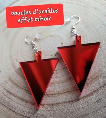 Boucles d'oreilles effet miroir plexiglas battement de coeur