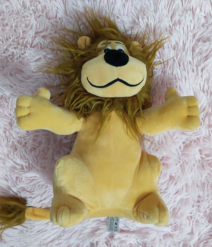 Peluche lion