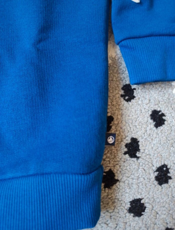 Sweat neuf - Taille 4 ans - photo numéro 5