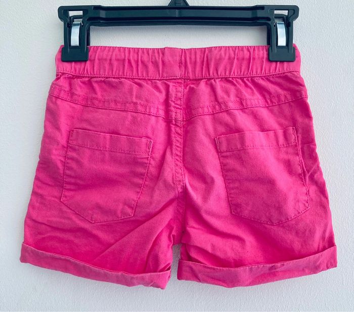Short fin fille 3 ans - photo numéro 2