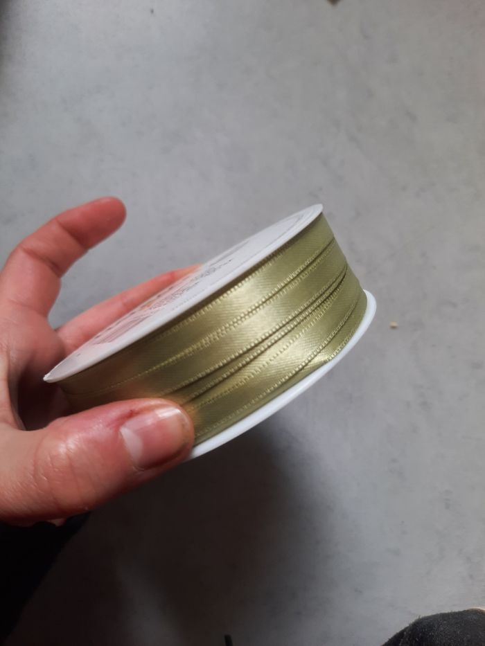 Ruban vert claire 6mm sur 50m neuf