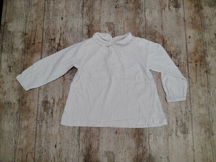 Joli t-shirt fille col claudine taille 24 mois