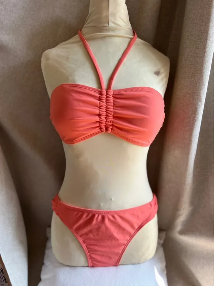 Maillot de bain corail