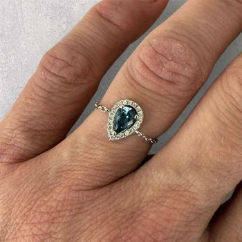 Bague (chaine) Aparanjan « Jaipur Color » bleu clair Taille 60 en argent Neuve