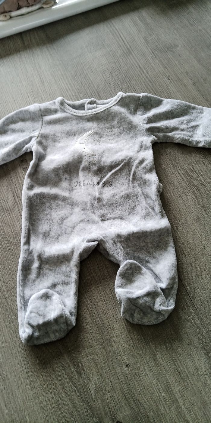 Pyjama 1 mois