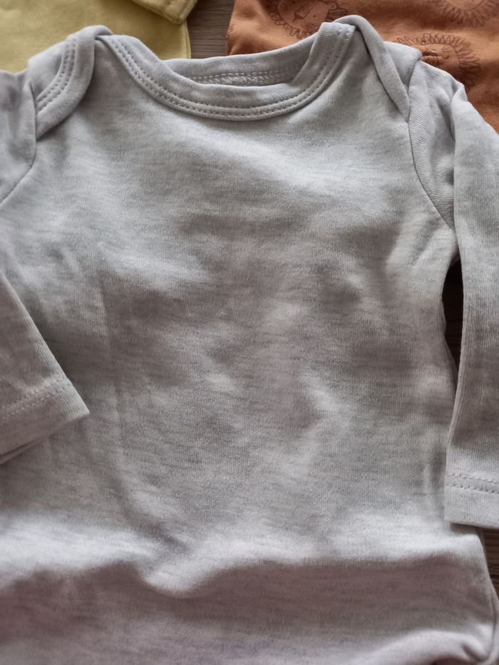 Lot de 3 bodies - photo numéro 4