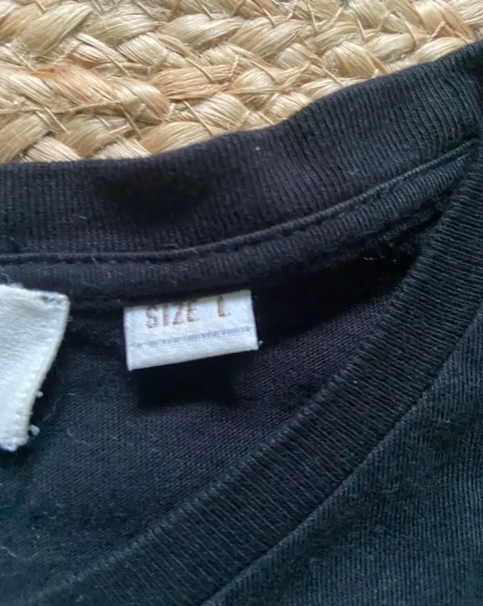 T-shirt 👕 Homme Taille L - photo numéro 2