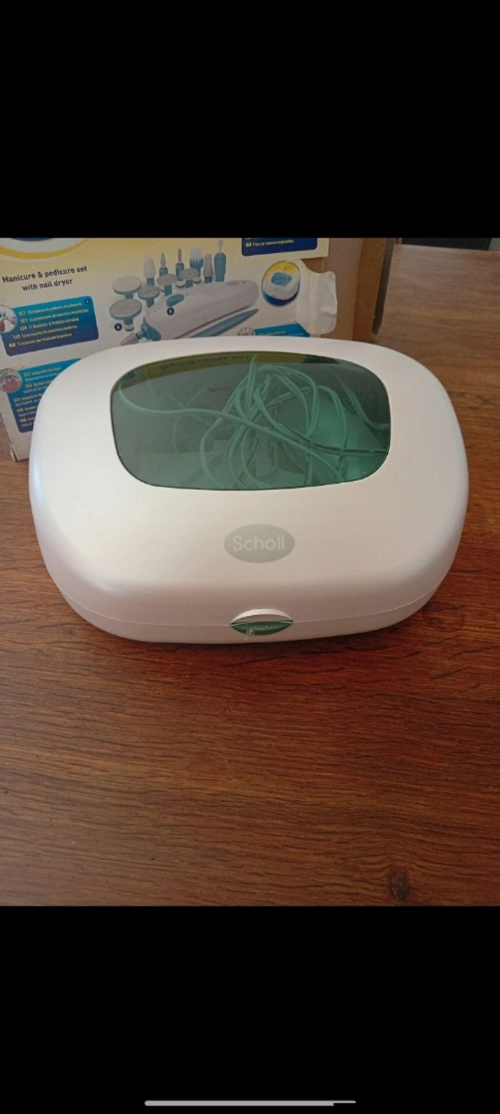 Set manucure et pédicure avec séchoir marque scholl - photo numéro 5