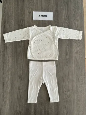 Brassière bébé et legging 3 mois