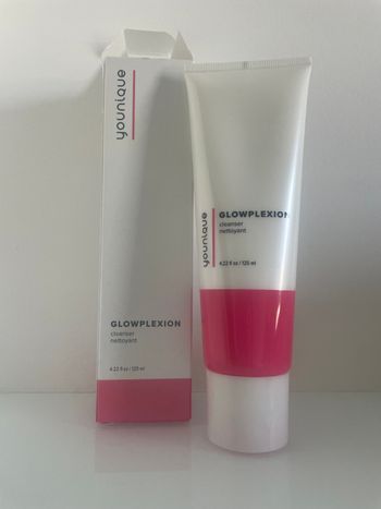 Nettoyant Glowplexion Younique