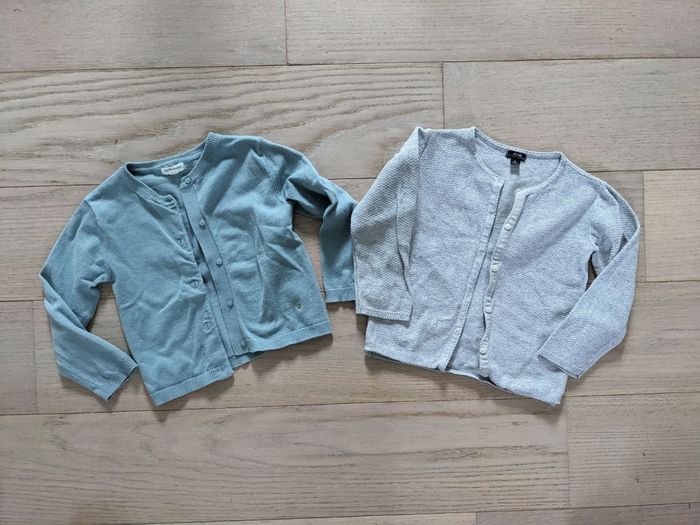 Lot de 2 gilets 3 ans/36 mois