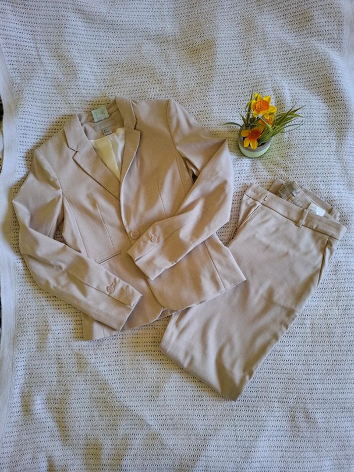 Tailleur Beige