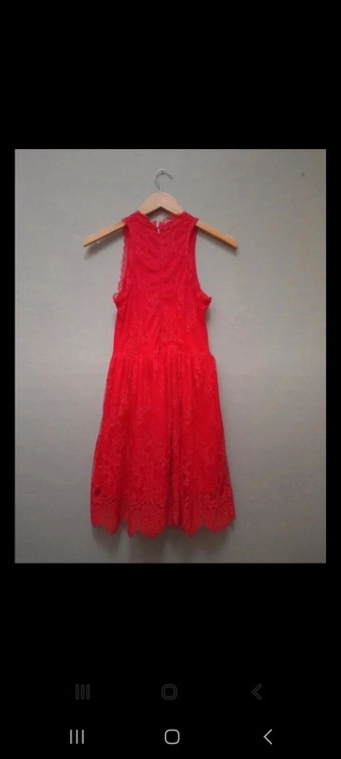 Robe chic en dentelle - photo numéro 6