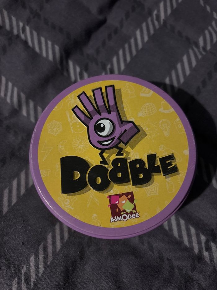 jeu dobble à partir de 6 ans
