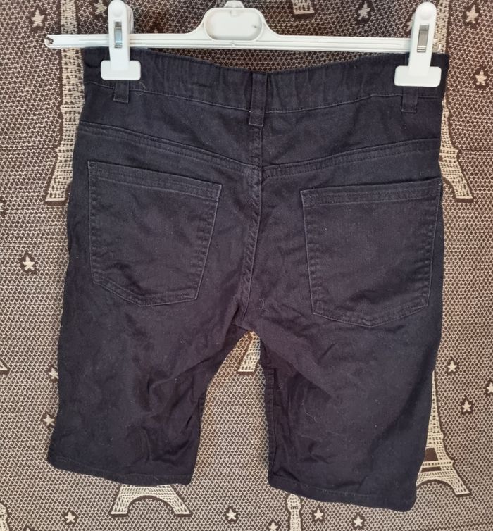 Bermuda en jean noir 16ans comme neuf - photo numéro 2