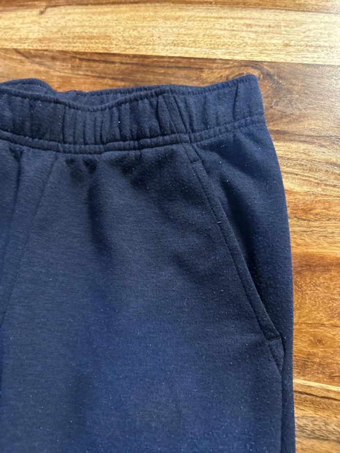 Jogging Nike 6/7ans - photo numéro 3