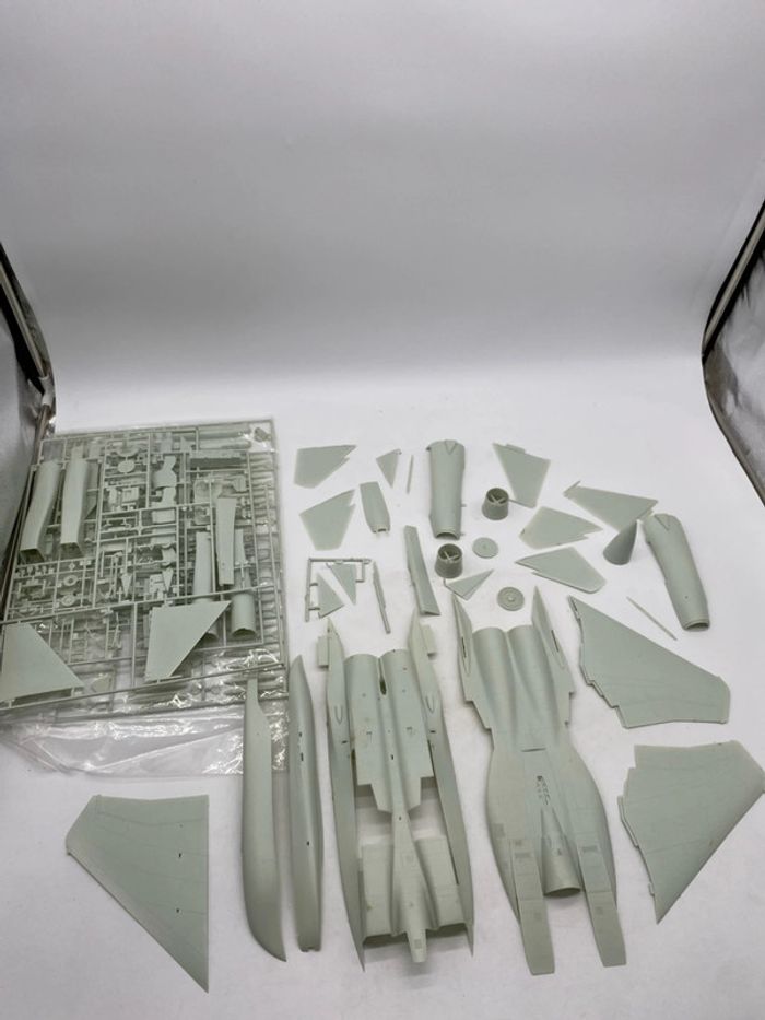 Maquette Revell F-15 E Strike Eagle (F-15B, F-15D) - photo numéro 3