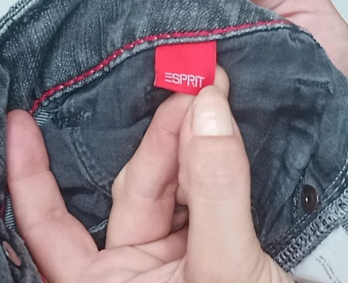 Jean noir droit Esprit taille 38 - photo numéro 6