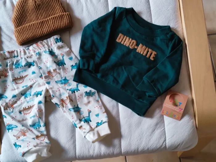 🦕 ensemble molletonné 3 pièces 3/6 mois 🦖 - photo numéro 2
