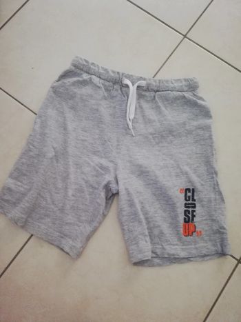 Short gris