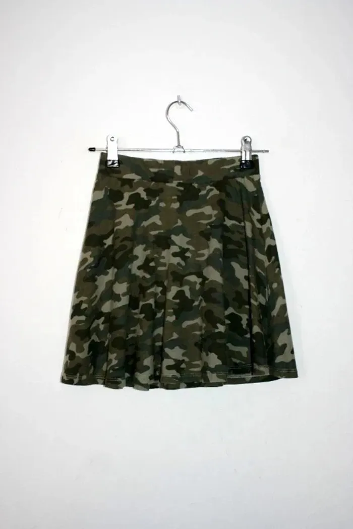 Jupe en coton évasée C&A 10 ans - photo numéro 2