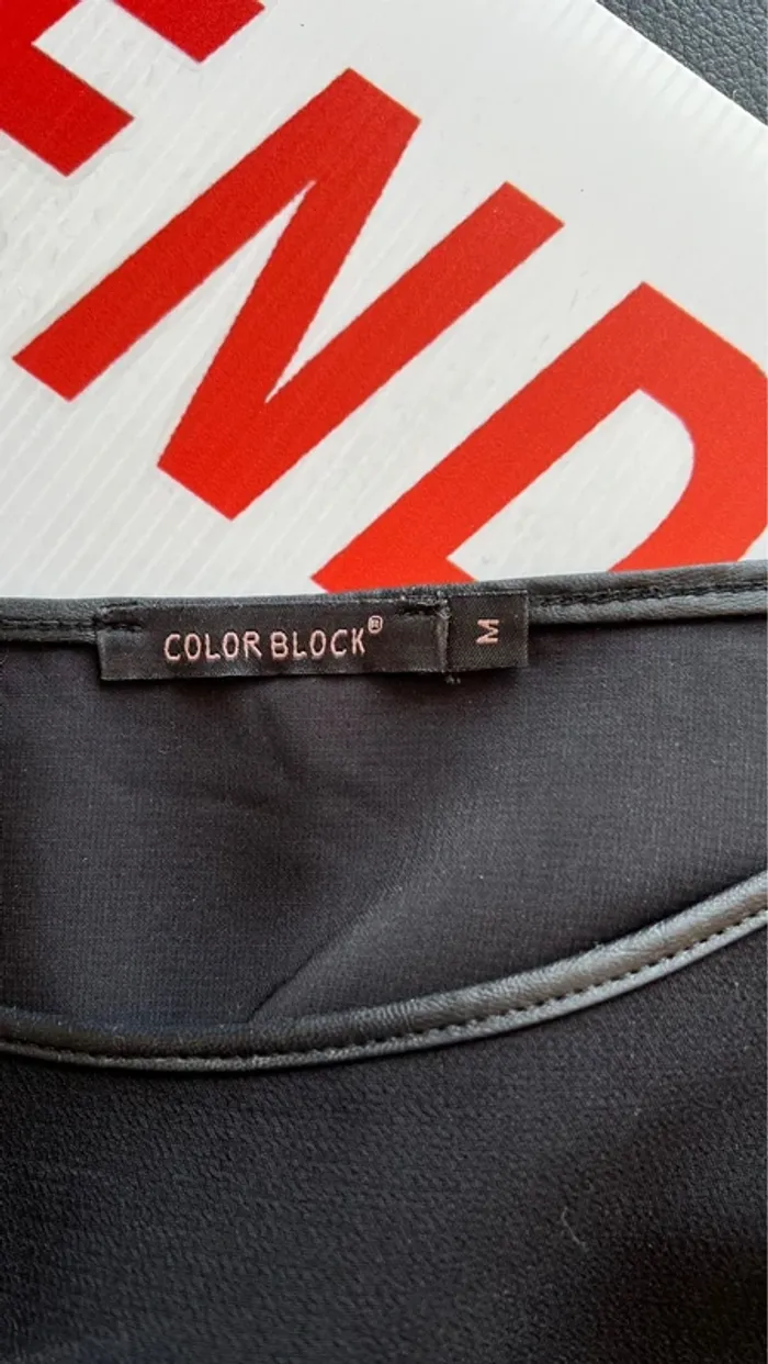 Robe noire droite empiècement cuir - photo numéro 5