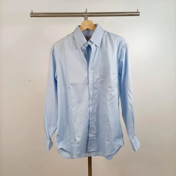 Chemise bleu ciel col américain manches longues coupe droite homme taille M A879