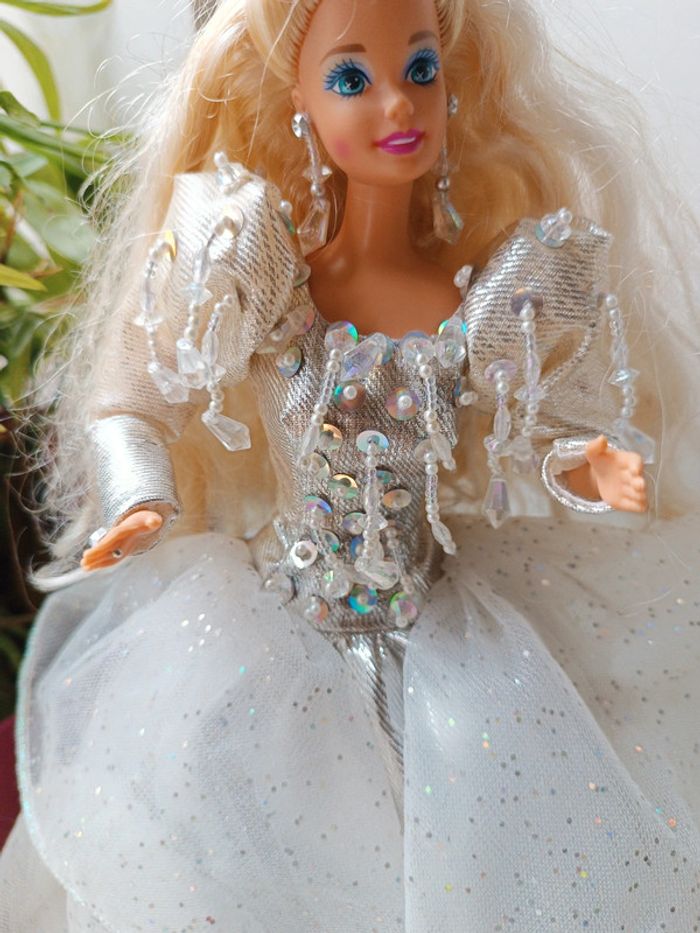1992 Luna soir de lune édition barbie mattel poupée mannequin doll happy holiday grand gala - photo numéro 3