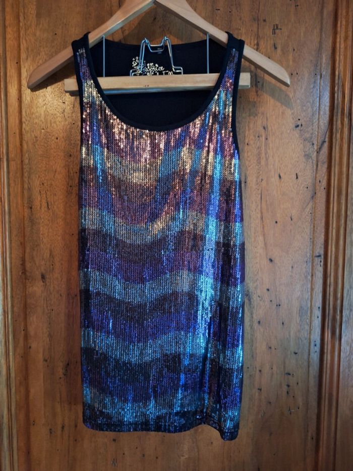 Top à sequins esprit disco parfait pour vos soirées festives - photo numéro 8