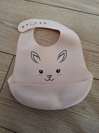 Bavoir silicone bébé fille